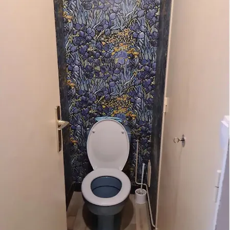 Séjour chez l'habitant Private In The Heart Of In T3 *